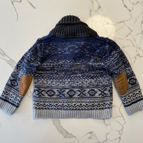 Thick Cozy Sweater - Picture 6 of 6